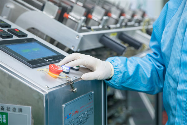 AI推动电力需求猛增！比尔·盖茨创办的核电公司完成新一轮融资 英伟达风投入局